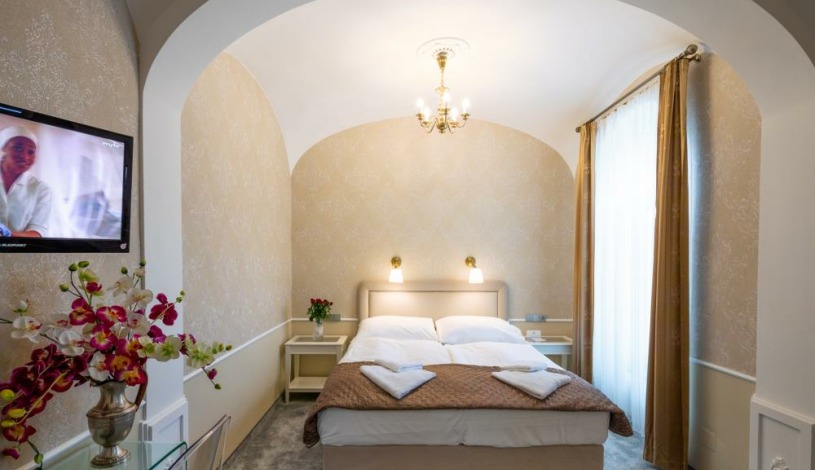 VILLA BASILEIA Riverside Karlovy Vary